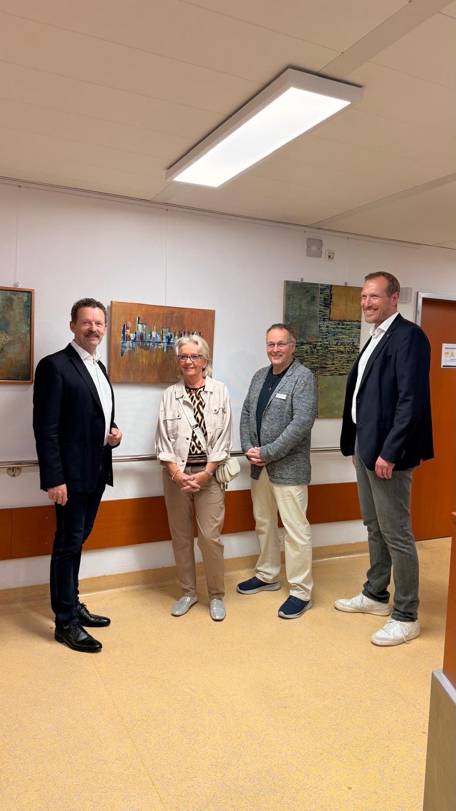 KIK - Kunst im Krankenhaus (Teil 3) - mit Vernissage erfolgreich gestartet